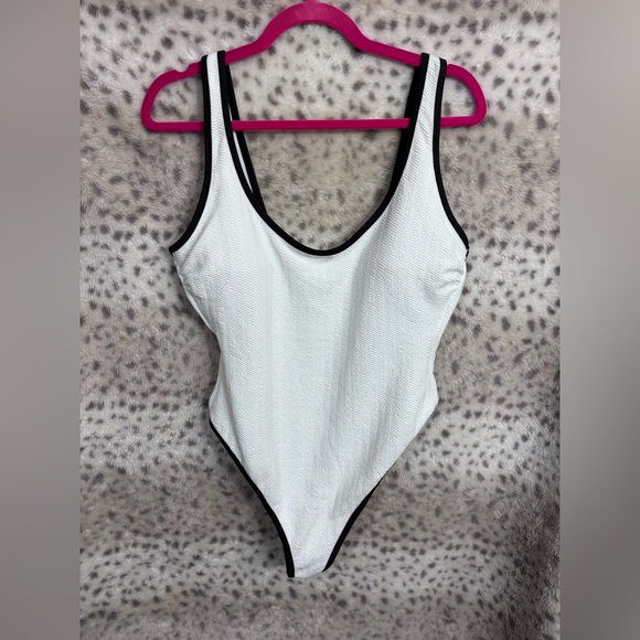 NO BOUNDARIES CHEEKY ONE PIECE SWIM SUIT - Picture 1 of 2
